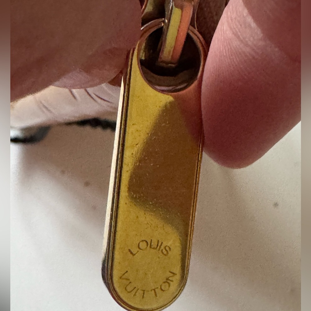 LOUIS VUITTON Zippy Wallet Vernis Noisette - Picture 4 of 12
